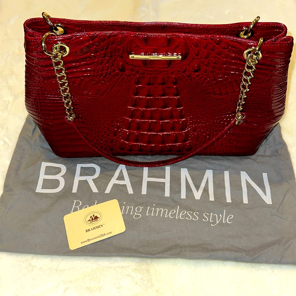 Brahmin Red Shoulderbag with Dust Bag. Show Stoppin Condition! Like NWOT!